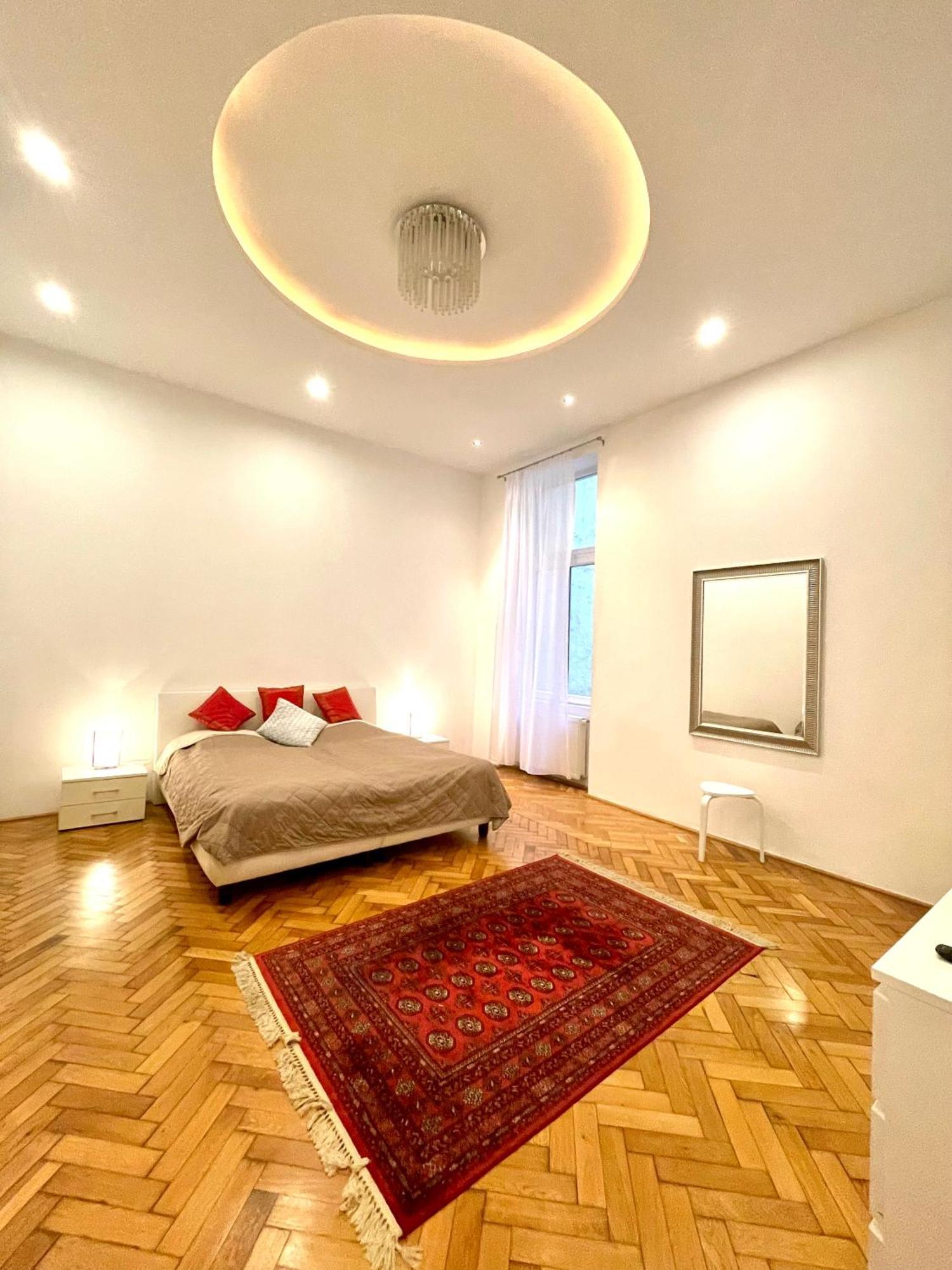 Amazing Swedish 3 Rooms Apartment In The City Center Budapeszt Zewnętrze zdjęcie